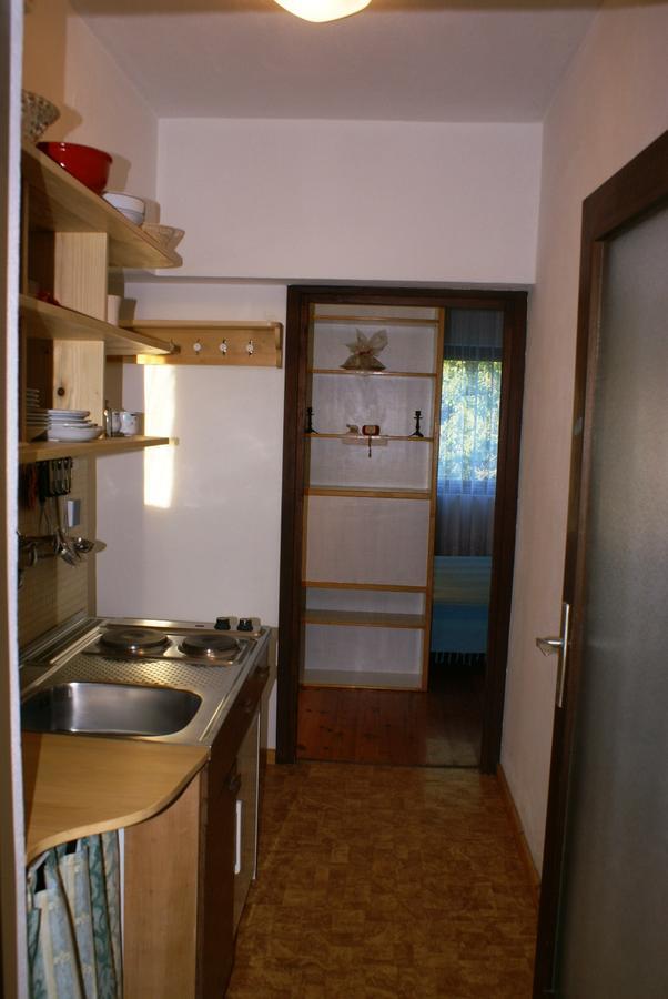 Apartments Ljuba I Mare Малинська Екстер'єр фото